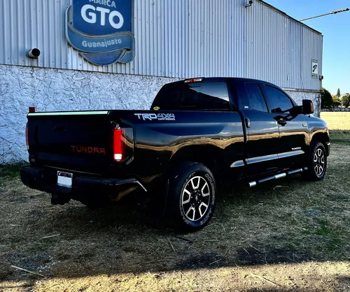 Toyota Tundra 5.7 Limited 4x4 At