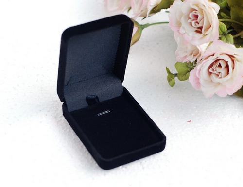 Juego Set Collar + Aretes Swarovski Con Estuche En Stock