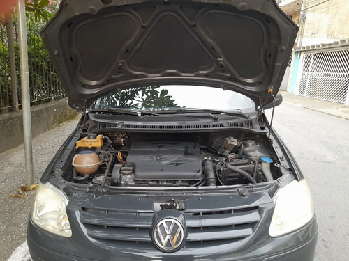 Imagem 15 de 22 de Volkswagen Fox 1.0 Plus Total Flex 5p
