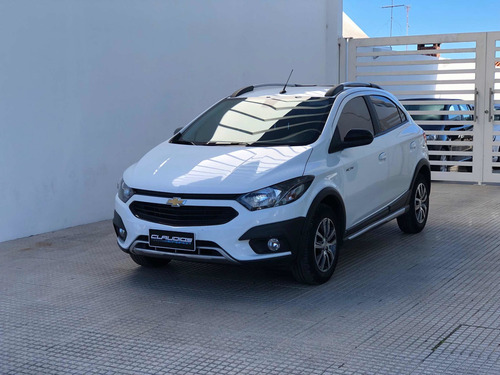 Chevrolet Onix 2018 1.4 Activ. Único Dueño, Service Oficial!