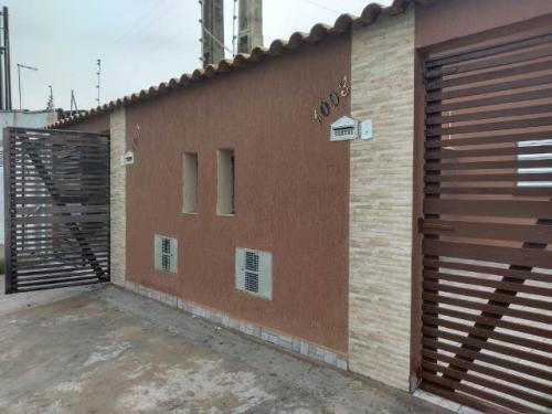 Imagem 9 de 10 de Casa Medindo 125 M², Com 2 Quartos Em Itanhaém-sp 7474pc