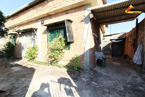 Imagem 1 de 9 de Casa À Venda, 3 Quartos, 2 Vagas, Jusa Fonseca - Divinópolis/mg - 27273