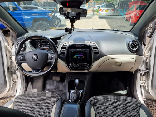 Renault Captur 2.0 Intens At