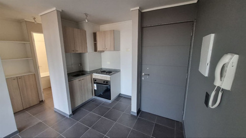 Departamento En Arriendo De 1 Dorm. En La Cisterna