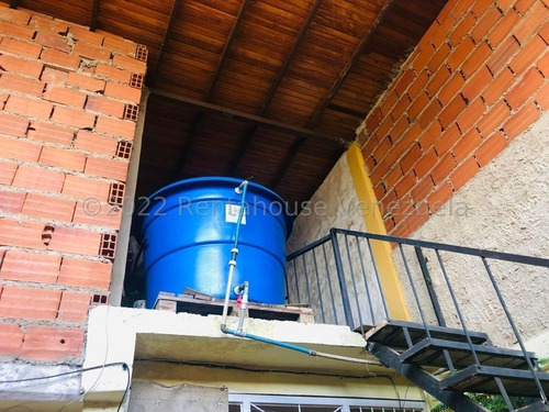 Imagen 14 de 15 de Casa En Venta En Santa Rita Maracay Aragua 22-24246 Irrr