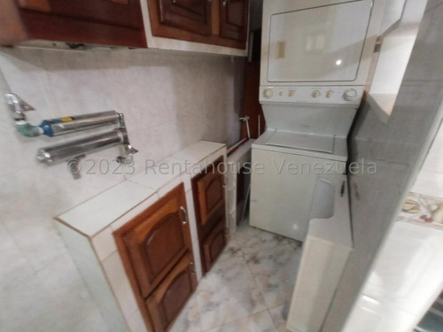 Hermoso Townhouse Amoblado En El Mejor Conjunto Residencial De Parque Valencia, Cocina Equpada Y Con Tope De Granito, Doble Entrada Con Porton Y Cerco Electrico, Camaras De Seguridad