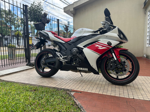 Yamaha R1 2008