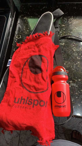 Maletin Deportivo Uhlsport Con Paño Botella Y Desodorizante