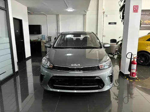 Kia Soluto Automatico Sedan Obsequio Soat
