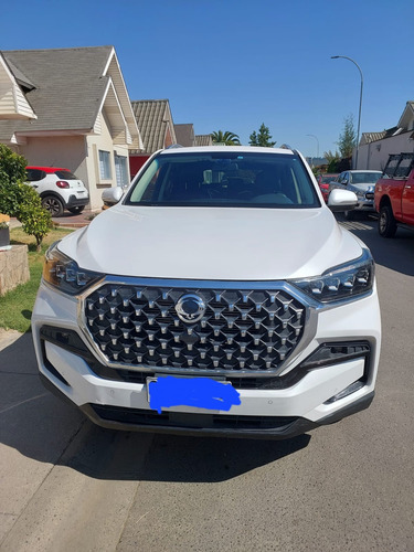 Camioneta 2.2. Petrolera. Automática 6 Corridas De Asientos