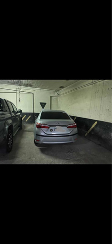 Toyota Corolla 2015 1.8 Xli Mt 140cv