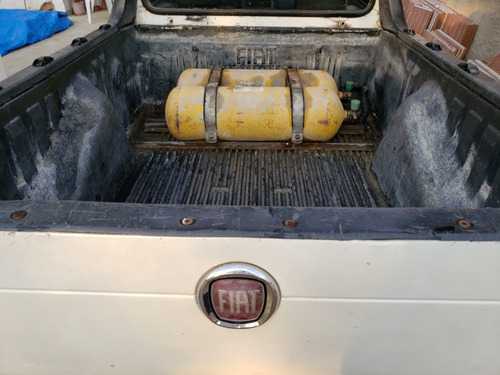 Fiat Strada 2012 1.4 Fire Flex 2p