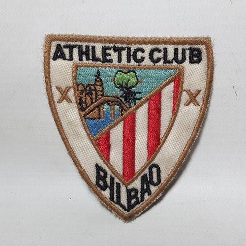 Imagen 1 de 4 de Antigua Insignia Escudo Athletic Club Bilbao Mag 59392