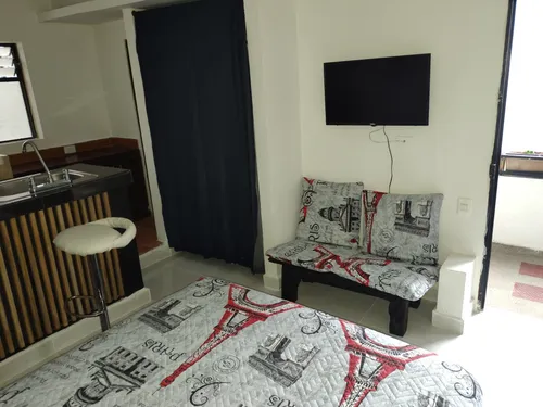 Alquilo Apartaestudio Amoblado Medellín.