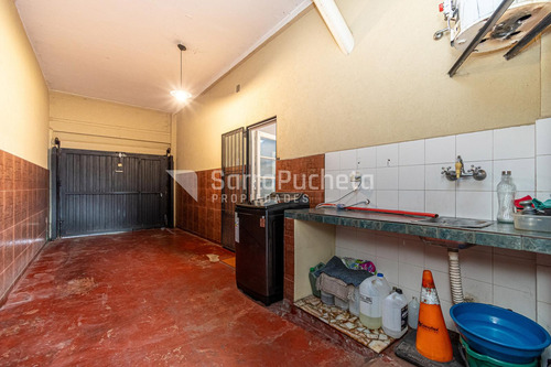 Venta Casa 3 Ambientes Con Jardín, Piscina Y Cochera En Palomar.
