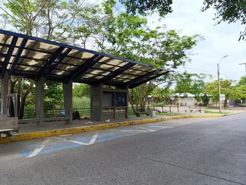 Local Comercial En Arriendo Cantaclaro, Montería