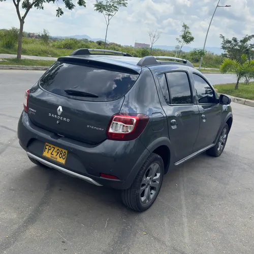 Renault Stepway 1.6 Dynamique / Intens Automática