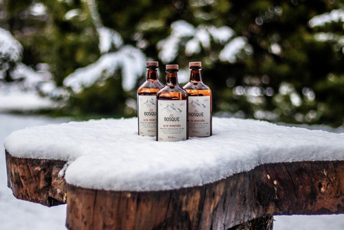 Imagen 5 de 5 de Bosque Gin Alta Montaña 500ml Craft Gin Caja X4 Botellas