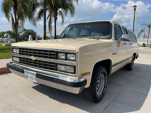 Imagen 1 de 14 de Chevrolet Suburban Suburban
