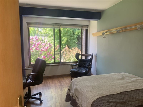Imagen 13 de 24 de Casa En Venta De 5 Dorm. En Las Condes