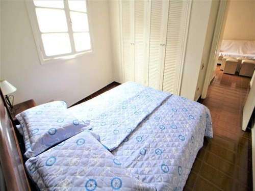 Imagem 10 de 22 de Praia Da Enseada - Lado Praia - 3 Dormitórios - 1 Vaga De Garagem - Ap3981 - 34710850