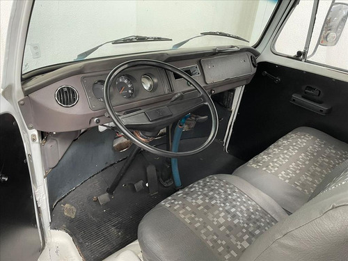 Imagem 7 de 12 de Kombi 1.6 Mi Pick-up Cs 8v Gasolina 2p Manual