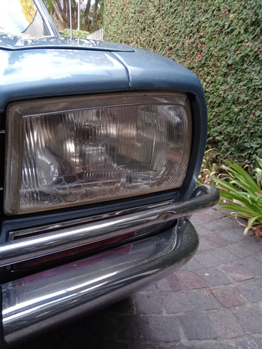 Peugeot 504