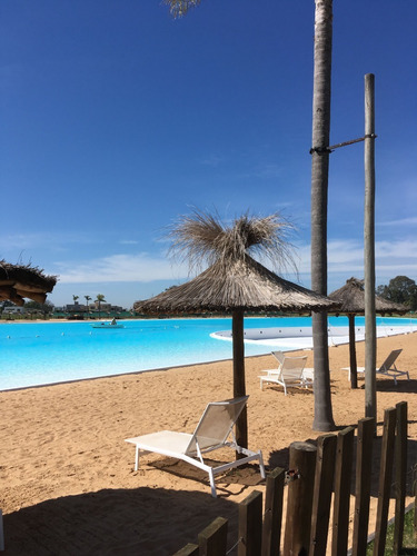 Oportunidad Tu Departamento Con Cochera, Balcon Y Parrilla. Condominio Con Playa Pilar Lagoon