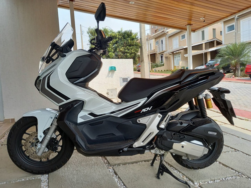 Imagem 4 de 7 de Honda Adv 150