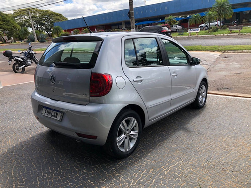 Imagem 3 de 9 de Volkswagen Fox 1.6 Mi 8v Flex 4p Manual