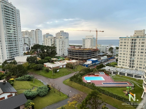 Apartamento En Venta De 3 Dormitorios En Aidy Grill , Punta Del Este 