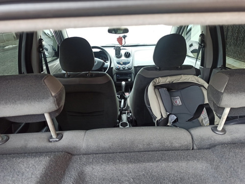 Imagem 12 de 13 de Chevrolet Agile 2012 1.4 Ltz 5p