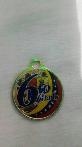 Medallas De Graduacion De Prescolar Y De 6to Grado