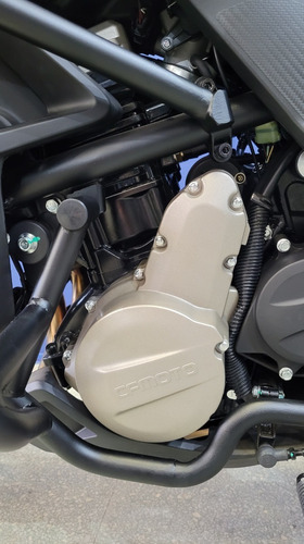 Imagen 8 de 16 de Nueva Cfmoto 650 Mt Tablero Tft Pune Motos Stock 12 Tasa 0%