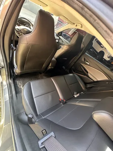 Chevrolet Onix 1.0T Premier Sedan At