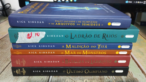 Coleção 10 - Percy Jackson E Os Olimpianos De Rick Riordan (Usado)