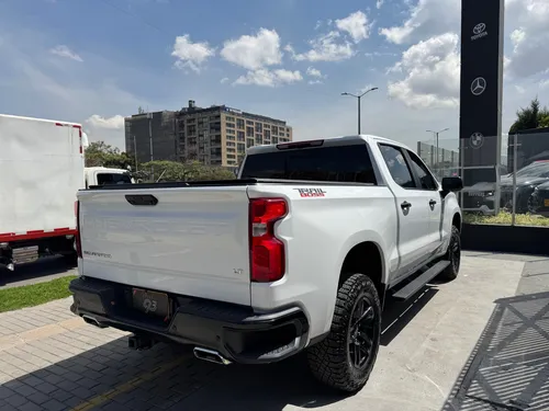 Chevrolet Silverado 5.3 Z71 4X4 At
