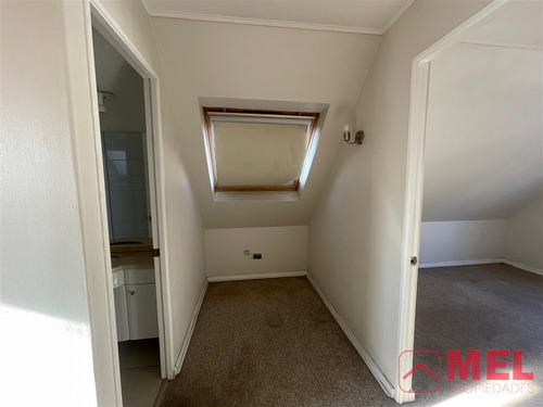 Casa En Venta De 4 Dorm. En Colina