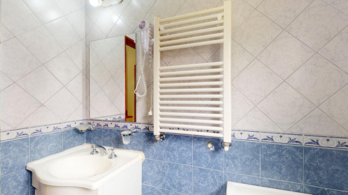 Complejo De Duplex Con Pileta Climatizada