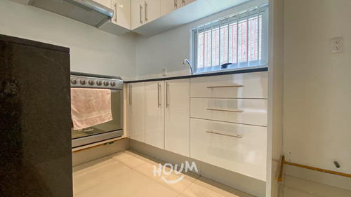 Departamento En Lomas De Santa Fe, Álvaro Obregón Con 2 Recámaras, 70 M², Id: 133898