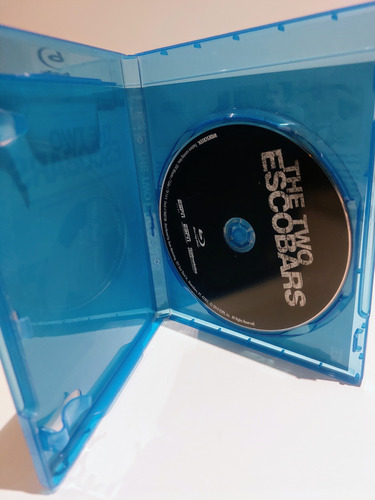 The Two Escobar Blu-ray Andres Y Pablo Escobar Solo Ingles (Usado)