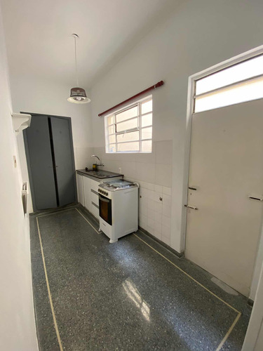 Alquiler Casa En Punta Carretas 2 Dormitorios Patio Garaje