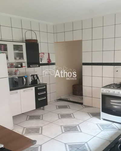 Imagem 6 de 7 de Casa - 2 Dormitórios, Wc. Social, Sala, Cozinha, A.s., 2 Vagas De Garagem Coberta. Excelente Localização. - Ca04936 - 69926407