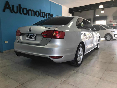 Volkswagen Vento 2.5 Luxury 170cv 2012