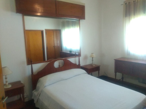 Imagen 8 de 15 de Casa En Venta De 4 Dormitorios C/ Cochera En Villa Del Lago