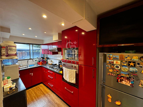 Casa Con Excelente Conectividad Ñuñoa