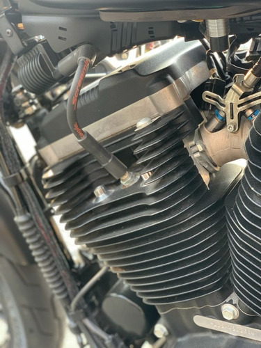 Imagem 7 de 9 de Harley Davidson Sportster Iron 883