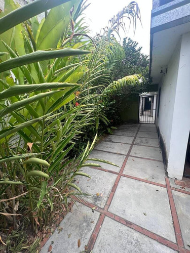 Casa - Quinta En Venta En Guaparo Valencia