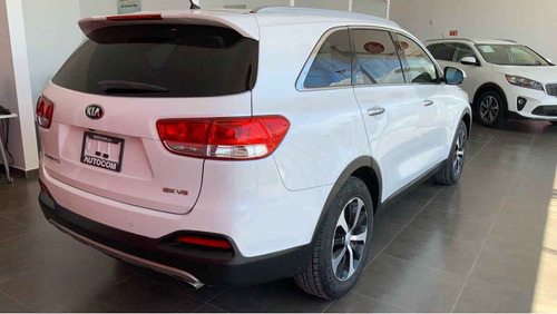 Imagen 5 de 15 de Kia Sorento 2017 5p Ex, V6, Ta, Piel, 7 Pas., Ra-18