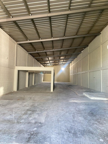 Alquiler De Nave Industrial En Villa Consuelo